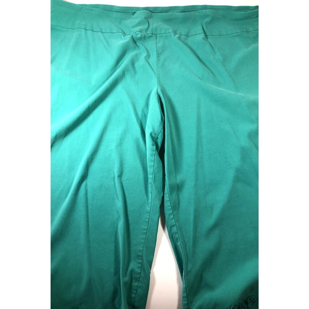 Womens Capri Pants, Avenue, Size 32